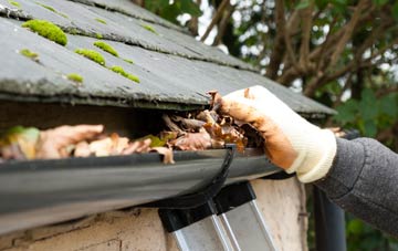 gutter cleaning Great Cellws, Powys